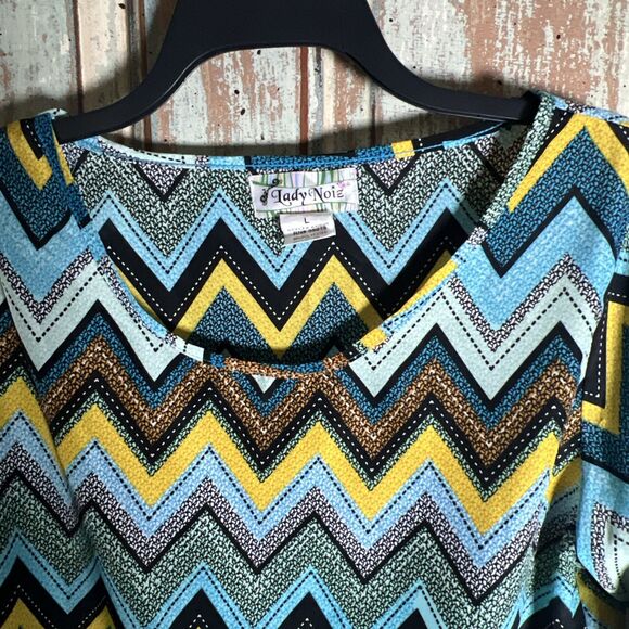 Lady Noiz Large Swing Style Dress Boho Groovy Vibes Chevron - Picture 5 of 16